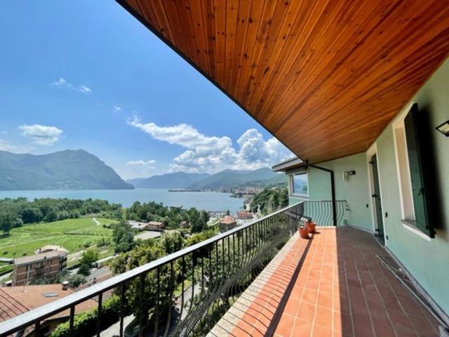Casa Caponetti Villa Costa Volpino Eksteriør billede