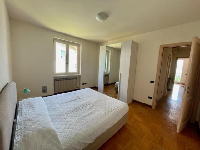 Casa Caponetti Villa Costa Volpino Eksteriør billede